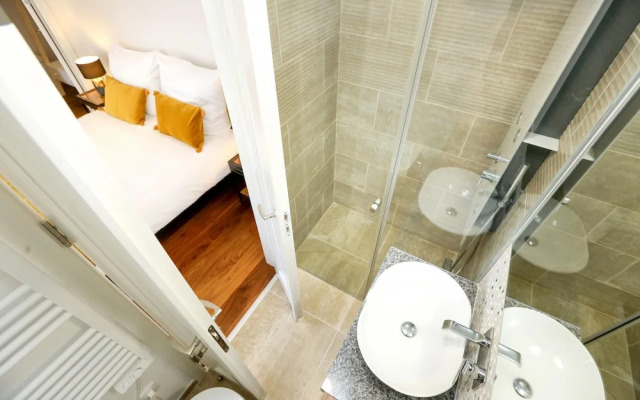 Green Gorgeous - 3 Bedroom Getaway in the Heart