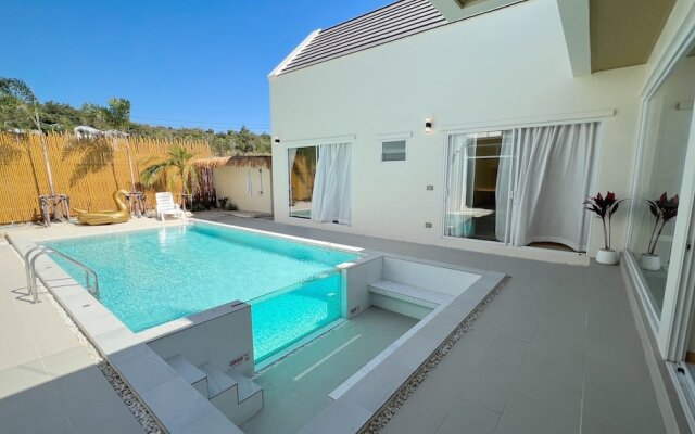 Meefan private pool villa