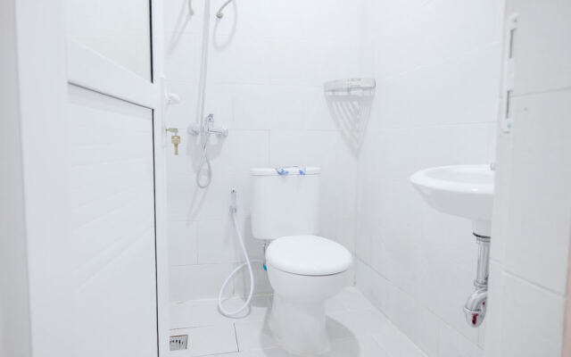 RedDoorz Plus near Deli Park Mall Medan