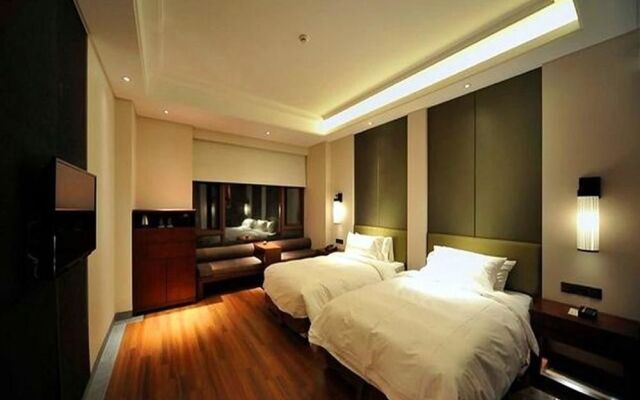 Xishan Hotspring Resort Hotel