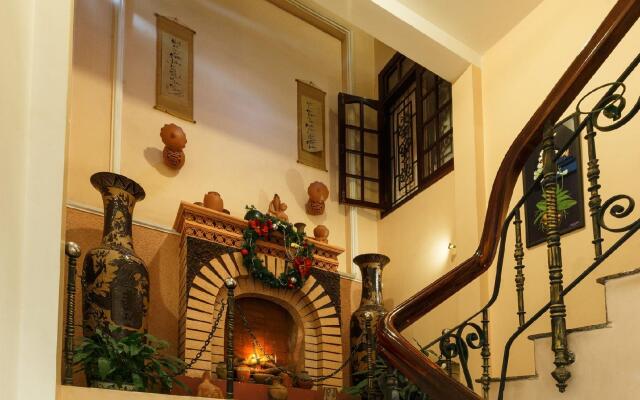 Tram Huong Hotel