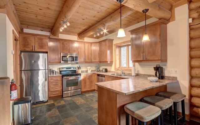 Chalet Sioux