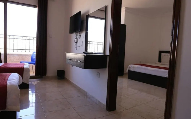 Weekend Hotel