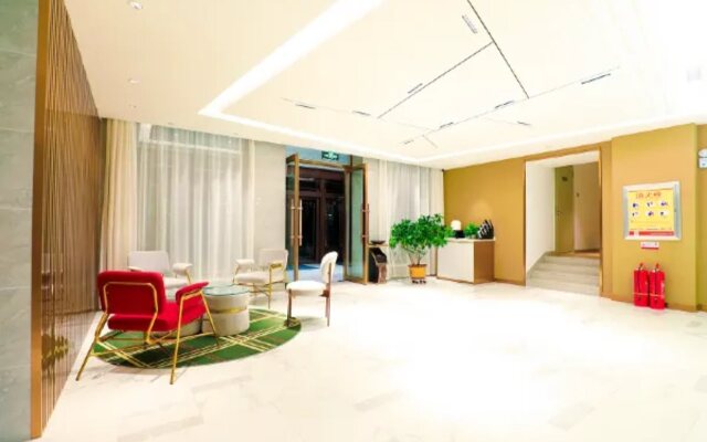 Magnotel (Ulanhot Hanshan East Street)