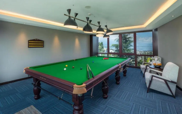 Dali Jinli Business Hotel Longshan