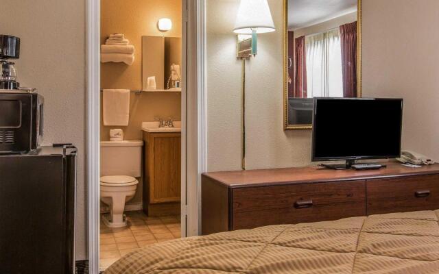 Rodeway Inn & Suites Sheridan