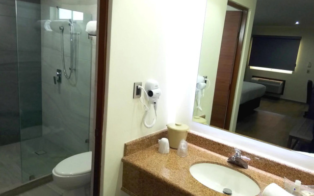 Comfort Inn Monterrey Norte