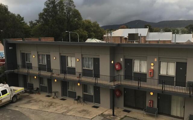 Commercial Hotel Motel Lithgow