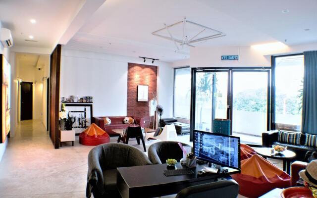 ZEN Rooms Eden Parade