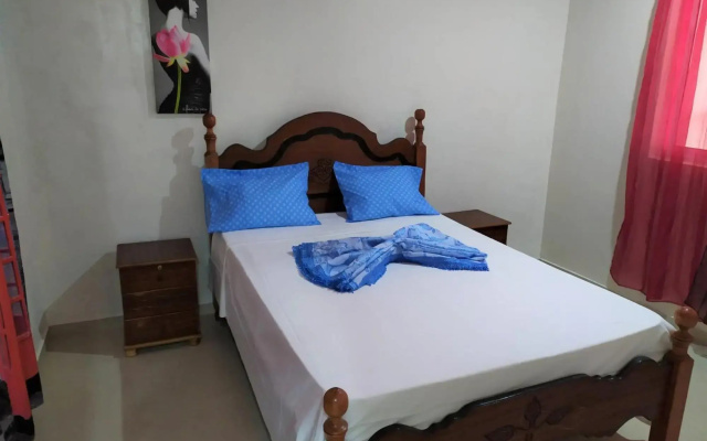 Casa Cabral : Big Apartment next to the beach
