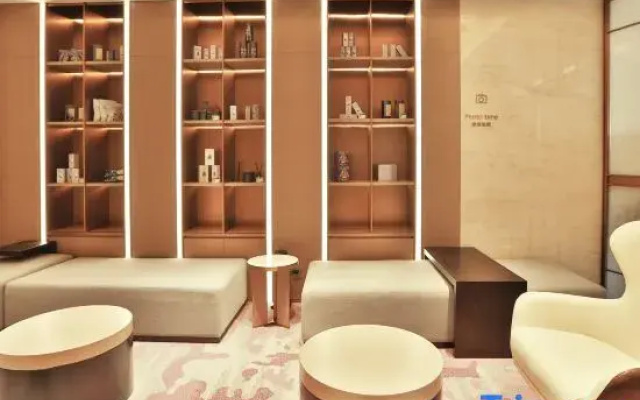 Lavande Hotel (Pingliang Greenland Plaza Government Affairs Hall)