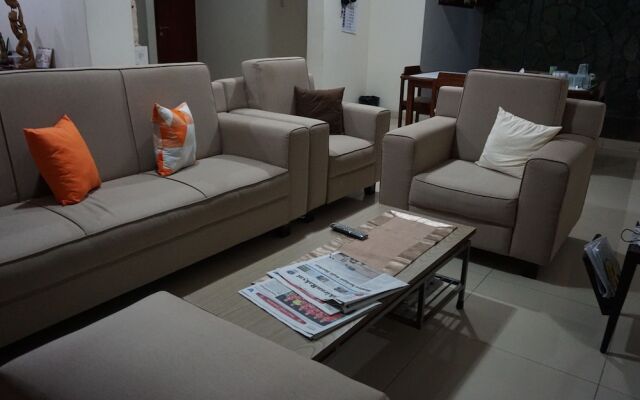 Rumah Sarwestri B&B