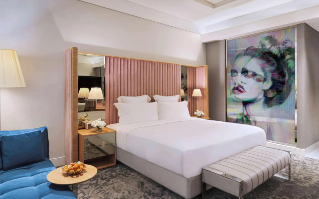 SLS Dubai Hotel & Residences - Image 5