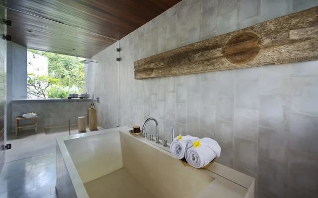 Serenity Twin Express Canggu by ZUZU