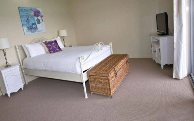 Wallaroo Marina Apartments