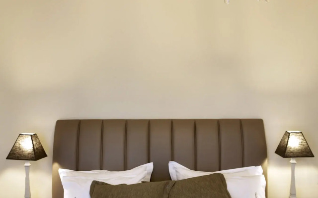 Sweet Home Hotel