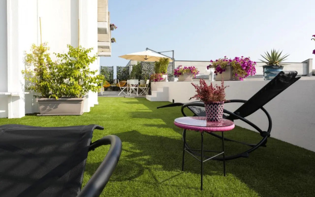 Sunseeker - 80 Mq di Terrazzo Da Sogno