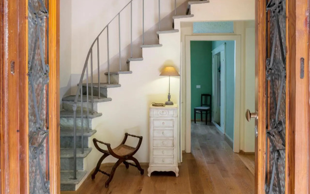 Stence Apartment