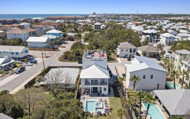 Decked Out by Five Star Properties