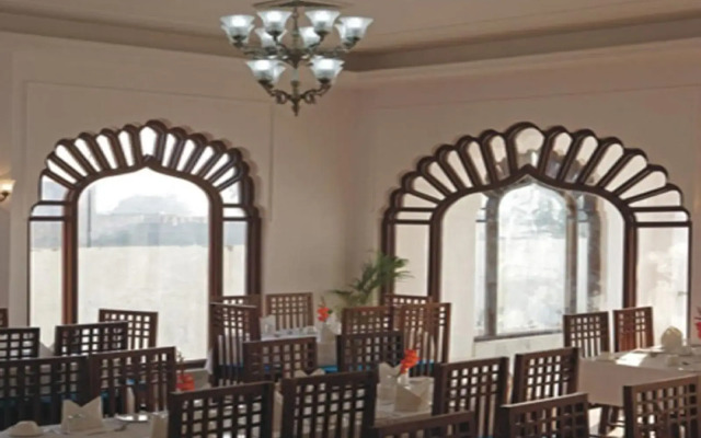 Hotel Utkarsh Vilas