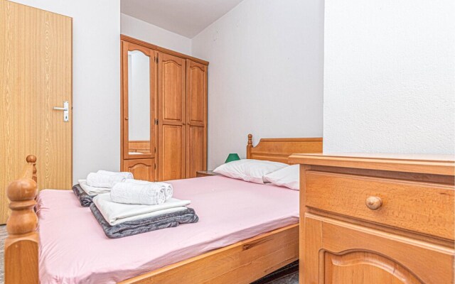 Stunning Apartment in Vodice With Wifi and 1 Bedrooms