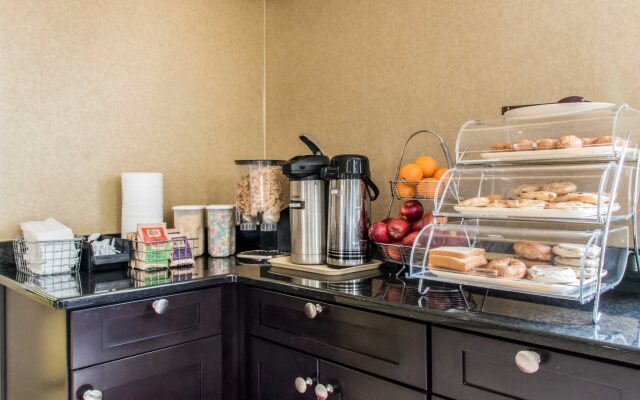 Best Western Harrisburg North Hotel