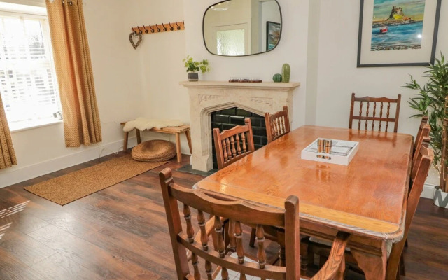 Woolley Lodge