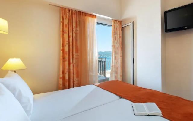 Pantheon Hotel