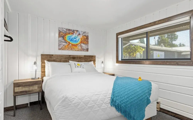 The Lazy Duck Inn