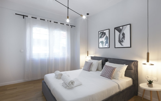 New & Ready For You Apt In Koukaki