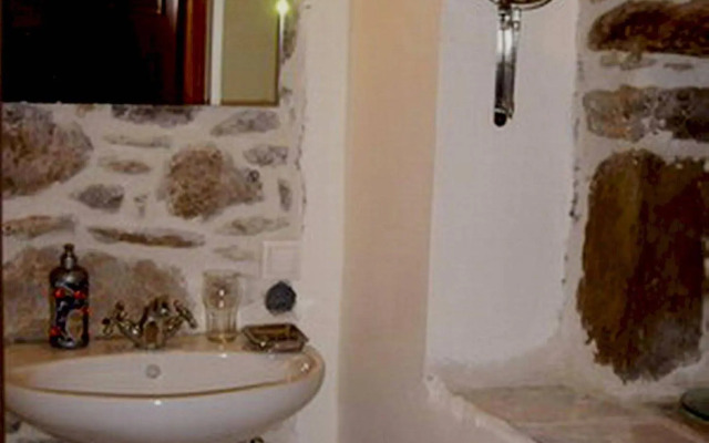 Ksa Sou Traditional Guesthouses