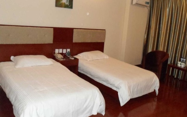 GreenTree Inn Hebei Zhangjiakou Zhangbei Bus Station Zhangku Avenue Express Hotel – Guest Rooms – Zhangjiakou