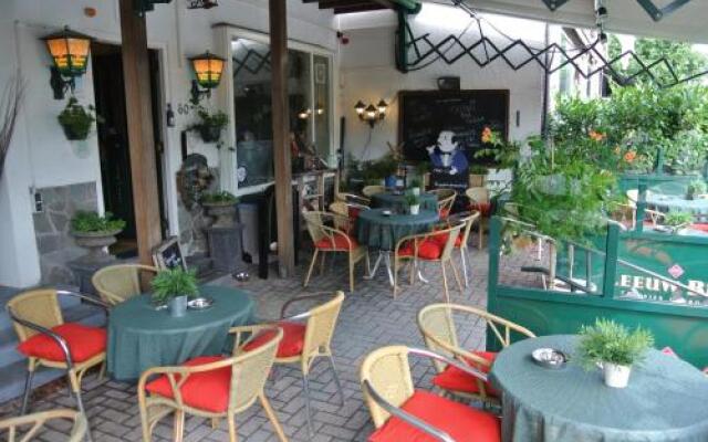 Hotel Pension de Bourgondier