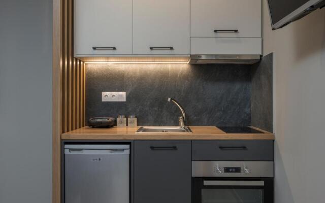 MIRMA CITY studio & apartment