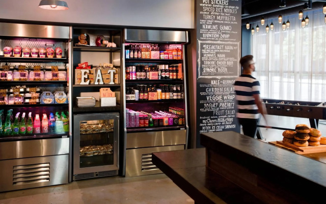 Moxy New Orleans Downtown French Quarter