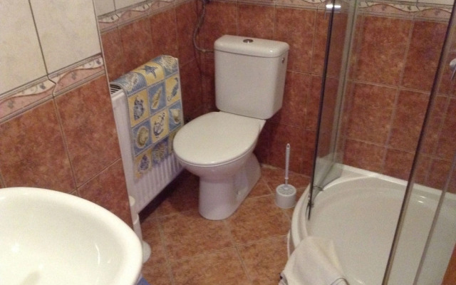 Petit Normandi Bistro  Panzi