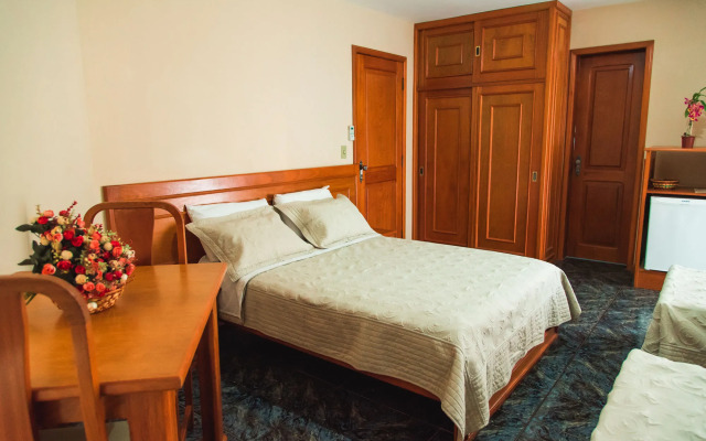 Canzi Cataratas Hotel