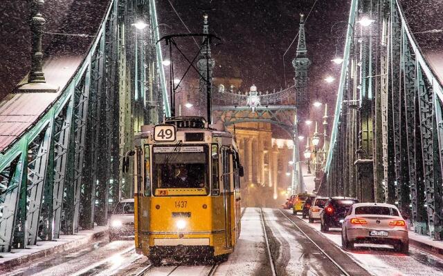 Romantic studio in the hills of Budapest