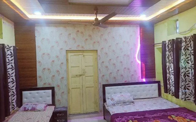 Laxmi Bhawan Dharamshala Mathura