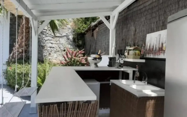 New Luxery Villa With Big Pool