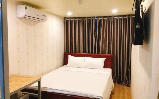 Babylon Ha Long Hotel