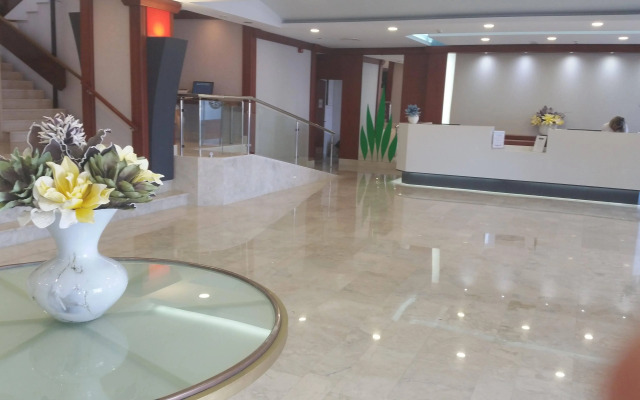 Belair Beach Hotel