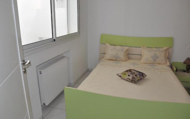 Neue Wohnung, ruhig, 150 m vom Strand, free Wi-Fi