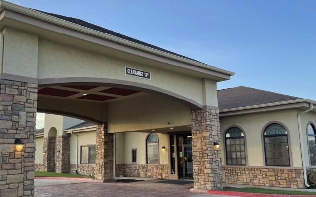 Sunbridge Inn and Suites