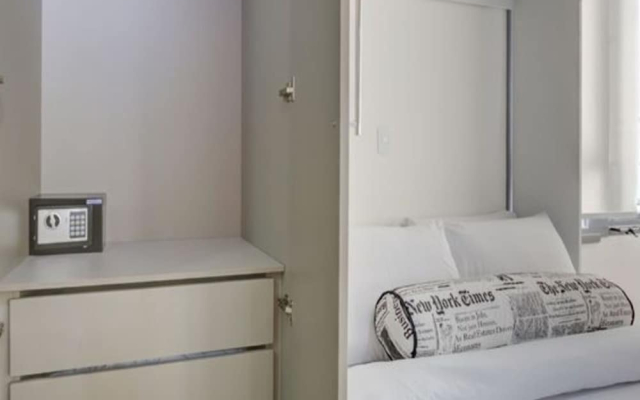 Roomo Be Urban Brooklin