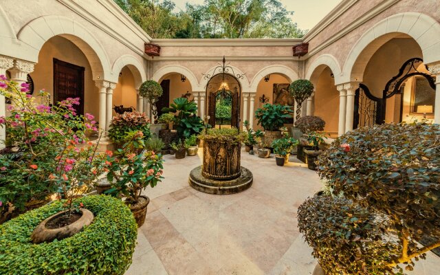 "room in Villa - Villa Firenze, Costa Rica All Inclusive Luxury"