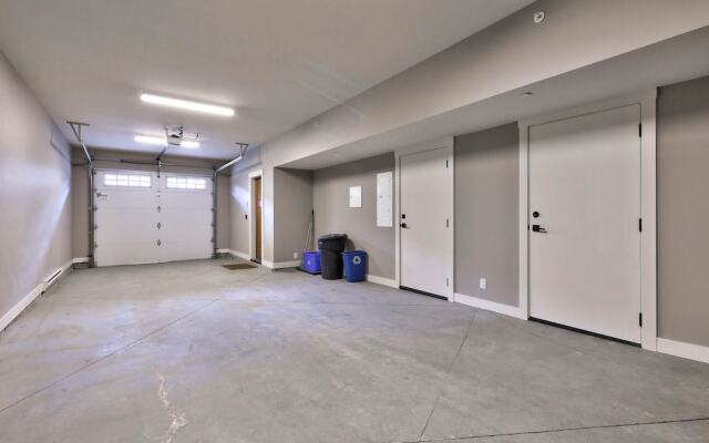 Echo Landing #31 by Bear Country