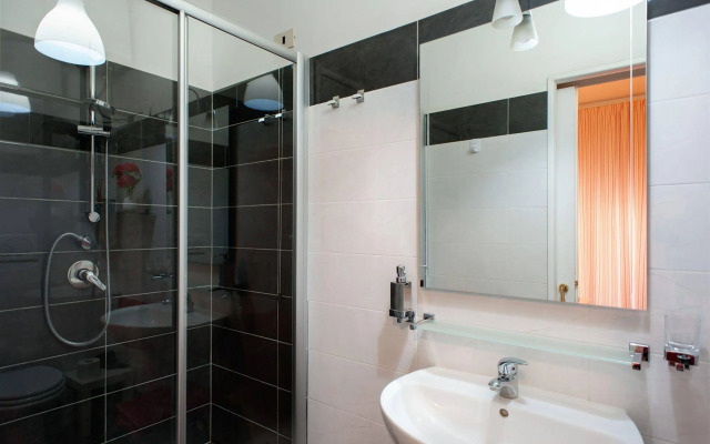 Interno 9