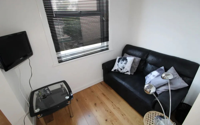 6 Palm Court - Explore Bournemouth