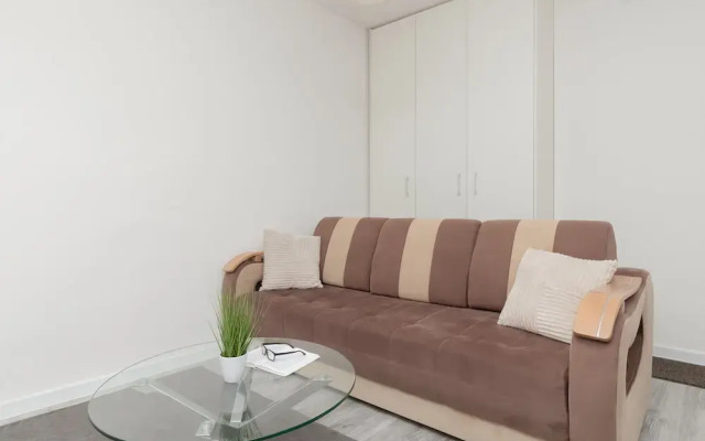 Studio for 4 Guests Gdynia by Renters